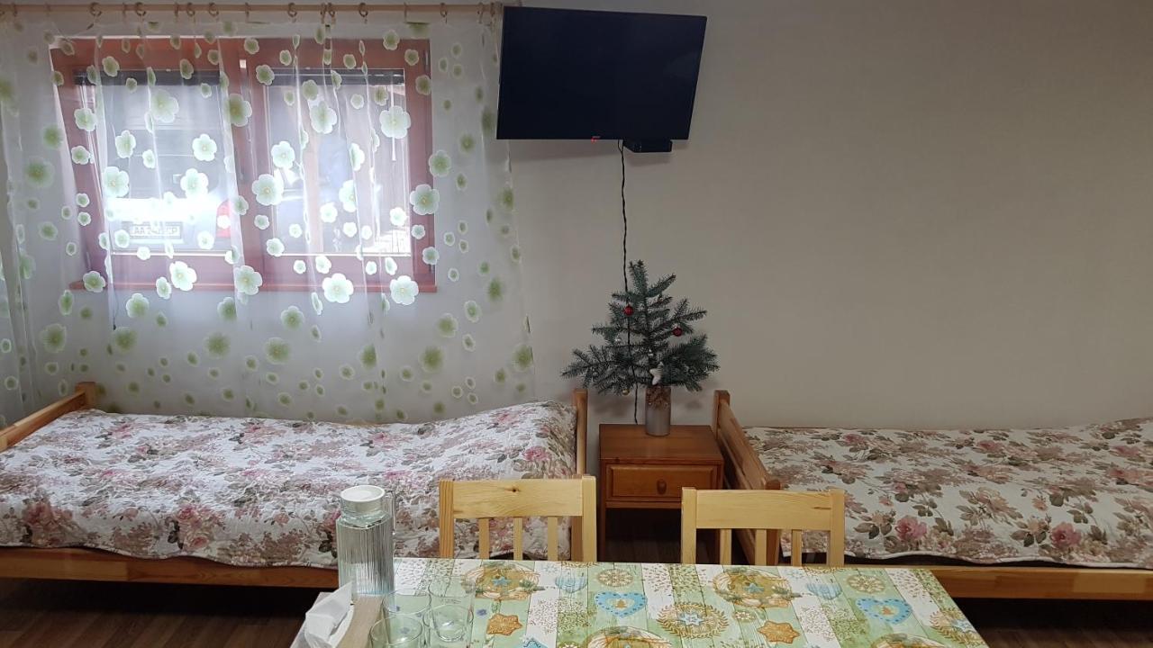 Privat Nika Hotel Zavazna Poruba Ngoại thất bức ảnh