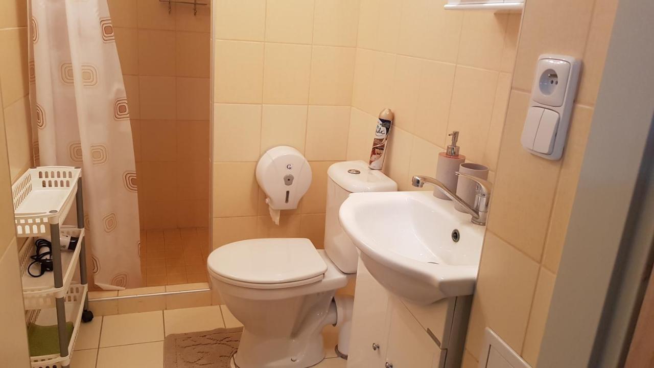 Privat Nika Hotel Zavazna Poruba Ngoại thất bức ảnh
